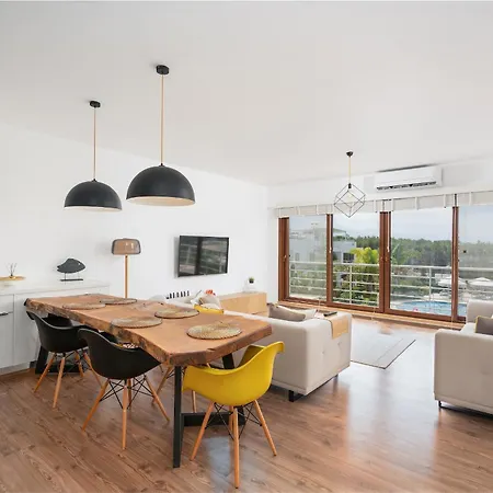 Sea And Mountain View At Sun Valley * Agios Georgios (Girne)