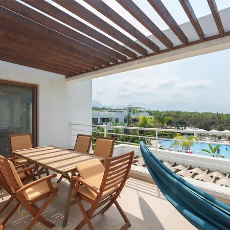 Apartman Sea And Mountain View At Sun Valley *