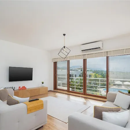 דירה Sea And Mountain View At Sun Valley *