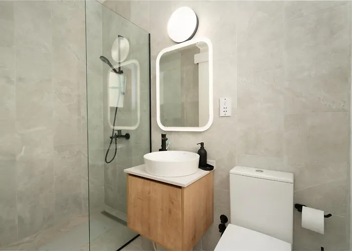 Sea And Mountain View At Sun Valley * Agios Georgios (Girne)