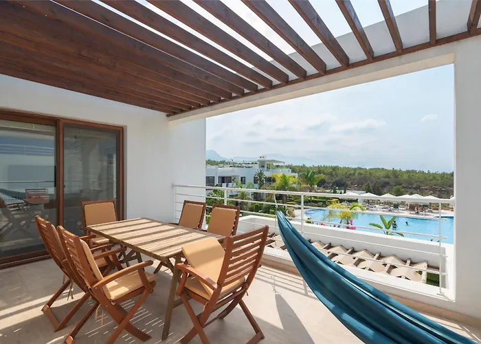 アパート Sea And Mountain View At Sun Valley *