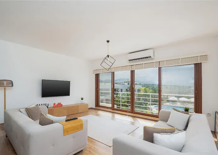 アパート Sea And Mountain View At Sun Valley *